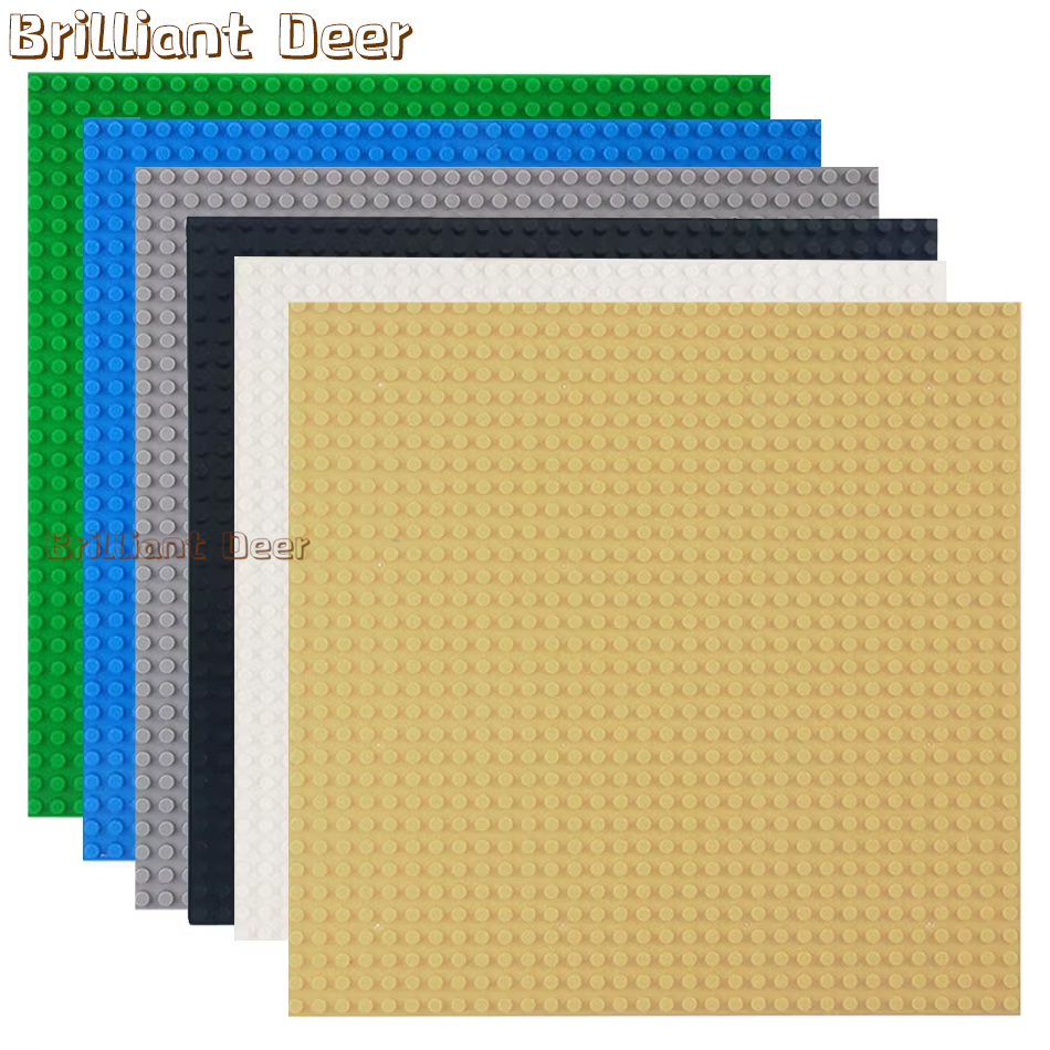 32x32、32x16ドットのクラシックなブロックベースプレ - Lego Set Creator のレビューと価格